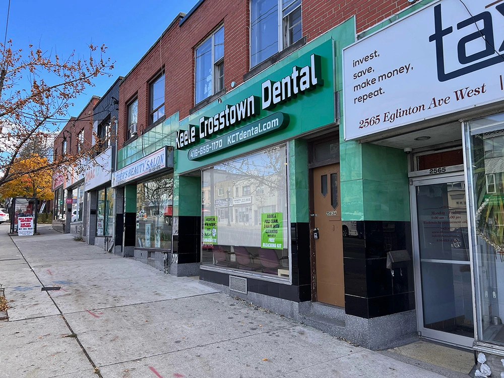 keele-crosstown-dental-front-view