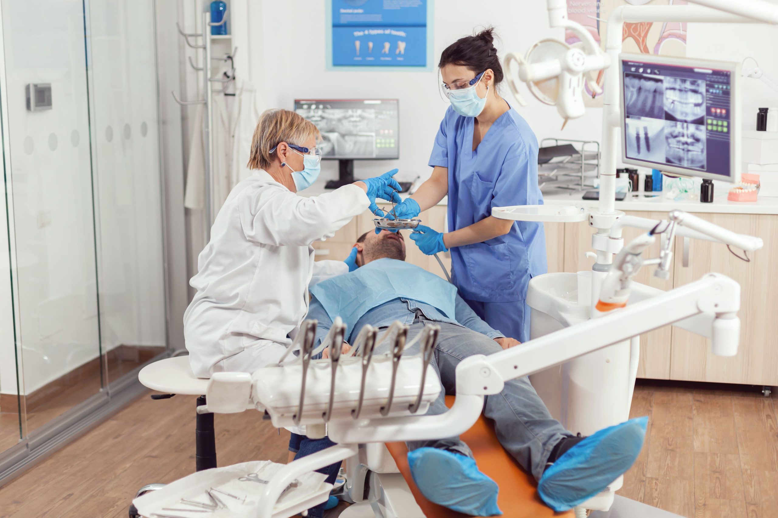 maple-leaf-dentist